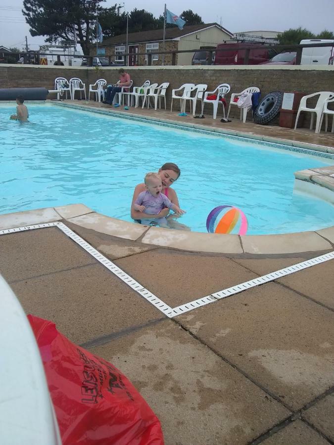 Sunrise View Apartment Trimingham Екстериор снимка